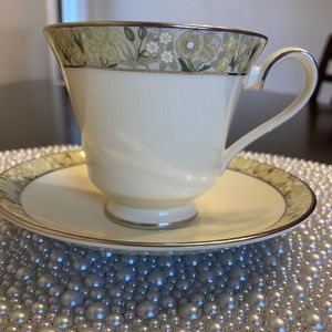 Vintage 4pc Minton Fine Bone China